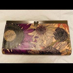 Patricia Nash womens leather wallet new without tags